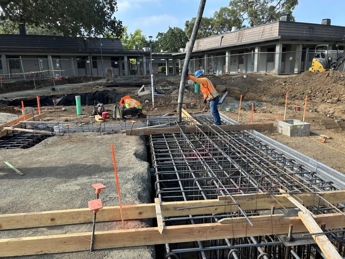 Construction continues on administration, food-services buildings